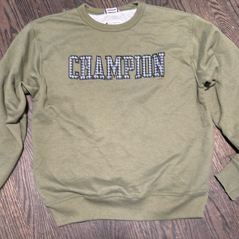 Cozy, embroidered letter Champion soft sweatshirt size M.